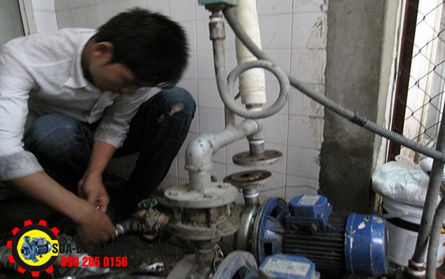 Sửa máy bơm nước quận Tân Phú giá rẻ