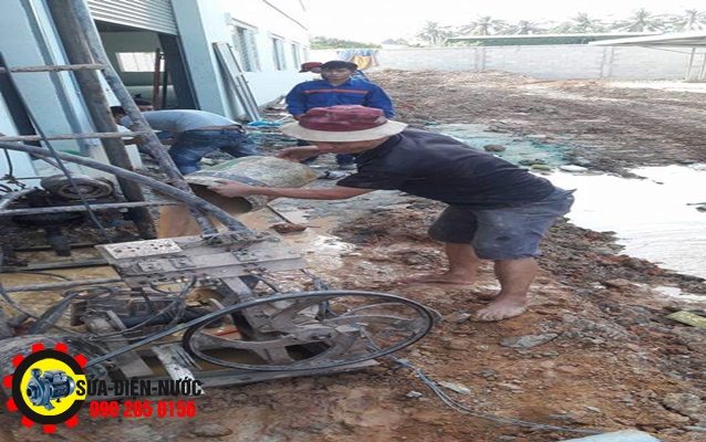 QUẤN,SỬA ĐỘNG CƠ 1 PHA 3 PHA CÔNG SUẤT LỚN NHỎ BỊ CHÁY NỔ. QUẤN SỬA MOTOR ( MÔ TƠ) 1 PHA 3 PHA BỊ CHÁY MẤT PHA 24/24 GIÁ RẺ-CHẤT LƯỢNG-UY TÍN 0902 850 156 QUẤN,SỬA ĐỘNG CƠ 1 PHA 3 PHA CÔNG SUẤT LỚN NHỎ BỊ CHÁY NỔ. QUẤN SỬA MOTOR ( MÔ TƠ) 1 PHA 3 PHA BỊ CHÁY MẤT PHA 24/24 GIÁ RẺ-CHẤT LƯỢNG-UY TÍN 0902 850 156