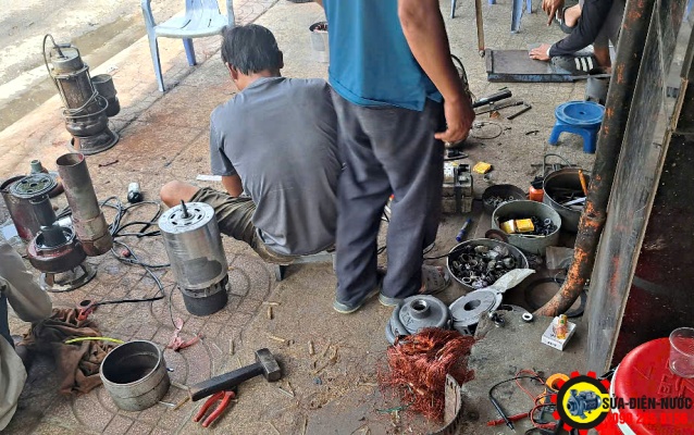 Vì Sao Không Nên Tự Ý Sửa Máy Bơm Nước Giếng Khoan?