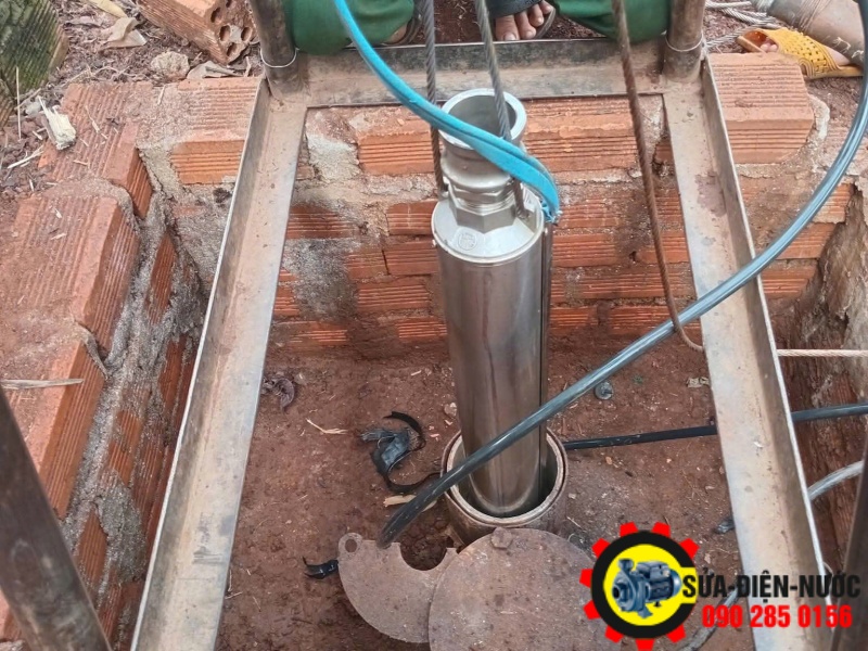 Chuyên Sửa Máy Bơm Hỏa Tiễn – Máy Bơm Chìm Giếng Khoan