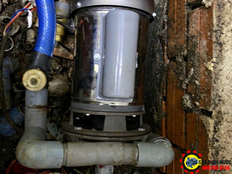 Chuyên Nhận Sửa Máy Bơm Giếng Khoan Tận Nơi 24/7