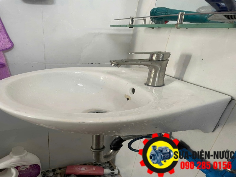 Nhận sửa chữa, thay thế các lỗi vòi nước thường gặp