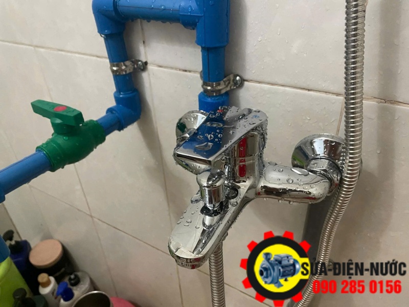 Chuyên mua bán, lắp đặt tất cả các loại vòi nước tại nhà
