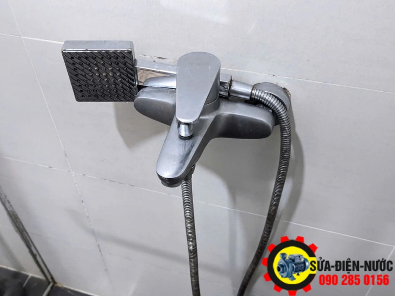 Chúng Tôi Chuyên Nhận Sửa Chữa Tất Cả Các Lỗi Điện Nước – Vòi Nước Tận Nhà 24H